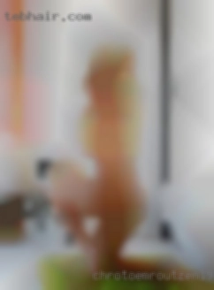 Chrotoemroutzen1980 looking for friend to spice up marriage