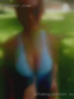 Schomogysanson nude female looking for a man